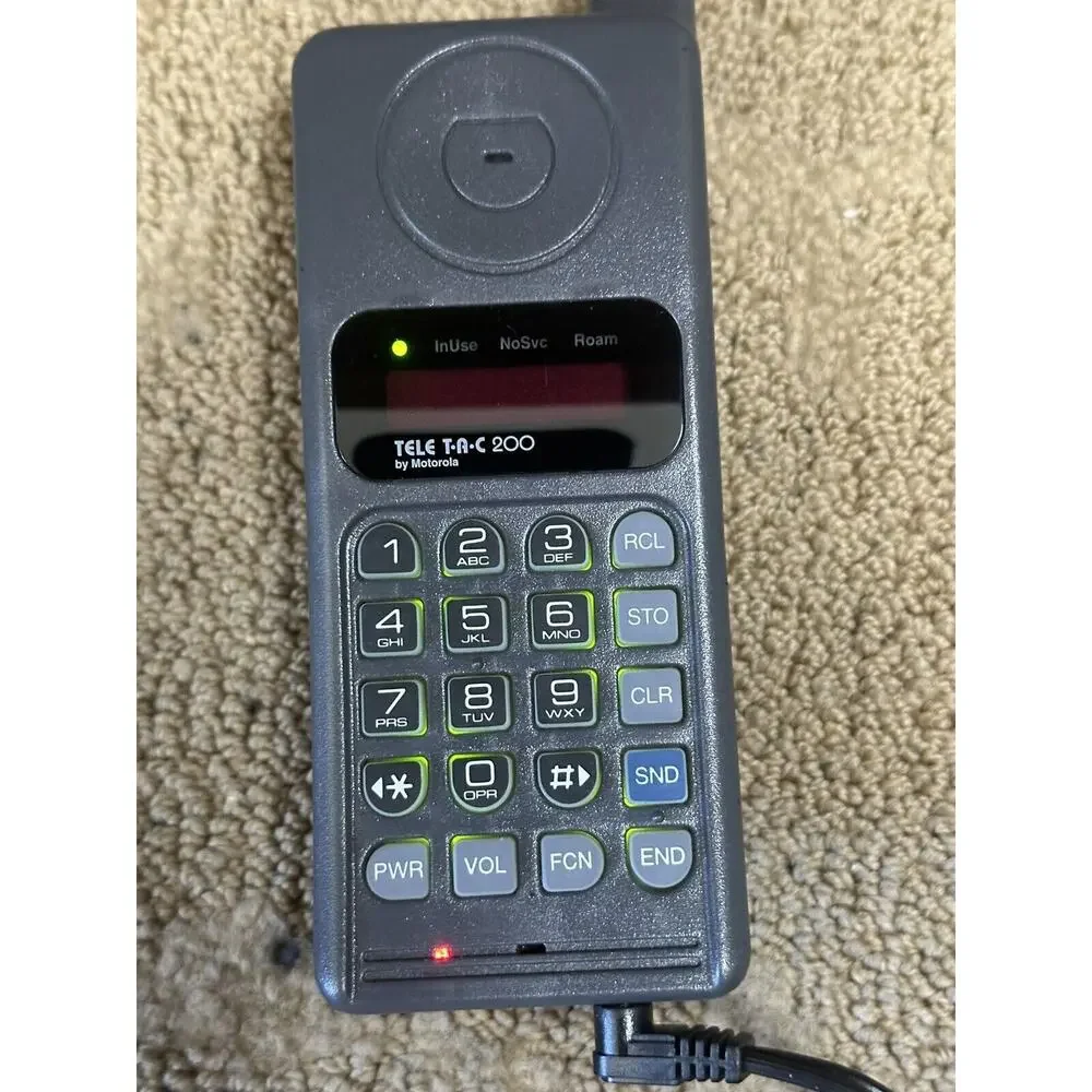Vintage Tele Tac 200 Motorola Cell Phone + Extras Powers On For Parts Only AS-IS